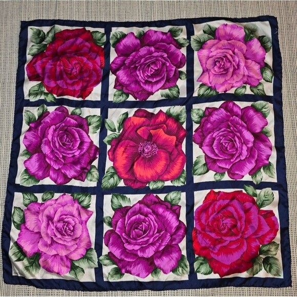 Vintage Bill Blass Silk Square Scarf of Roses Magenta Fuchsia Hot Pink - Picture 5 of 5